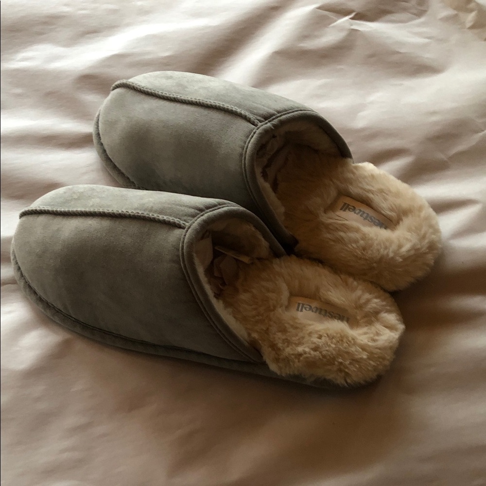 Soft powder Blue Slippers with Plush Lining - Picture 5 of 6